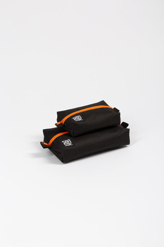 zippy small black